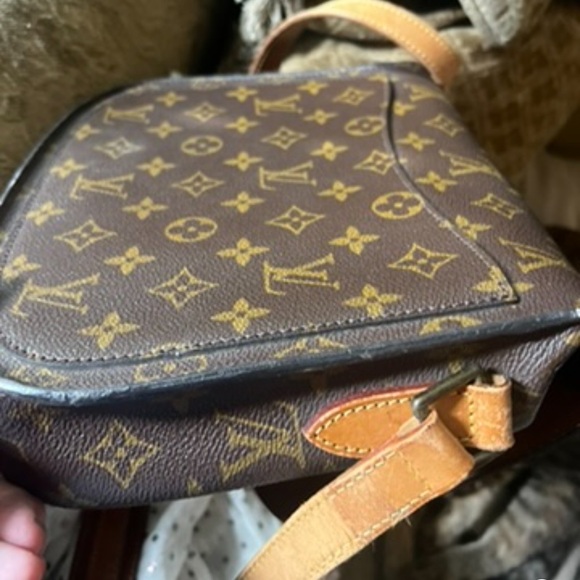 Louis Vuitton Saint Cloud GM Cross body with leather trim - Picture 8 of 16